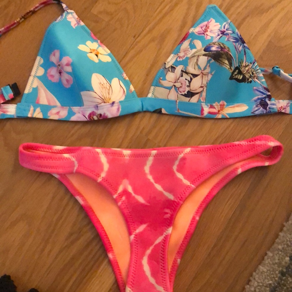 Triangl bikini